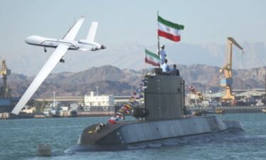 Slika od Iran otkrio novu podmornicu i dron nazvan u čast palestinske borbe, evo detalja
