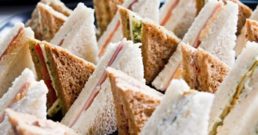 Slika od Koji je najbolji način rezanja sendviča, dijagonalno ili vodoravno?