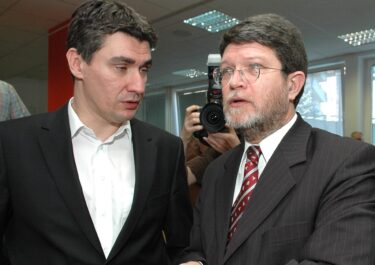 Slika od Milanoviću je taj lik baš ‘trn u oku’, a priča se da će biti novi lider stranke