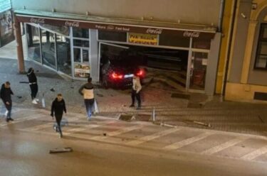 Slika od Mladić u BMW-u ‘nagazio gas’ pa uletio autom u pekaru