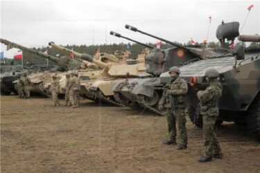 Slika od Moskva: Vježbe NATO-a dokaz da se priprema na mogući rat s Rusijom