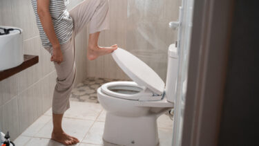 Slika od Muči vas užasan miris urina kupaonici? Ovo sredstvo ga najučinkovitije uklanja