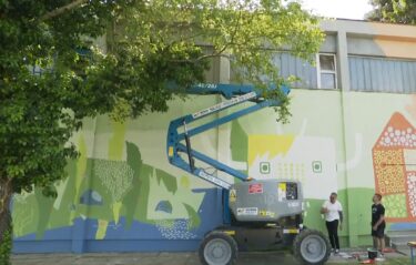Slika od Na osječkoj školi osvanuo edukativni mural: ‘Koristit će se u nastavi. Imat će i QR kodove’