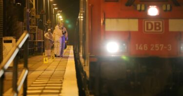 Slika od Palestinac u Njemačkoj nožem ubijao po vlaku. Dobio doživotni zatvor