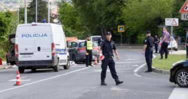 Slika od Policija objavila detalje nesreće kod Sinja. Dvoje djece se i dalje bore za život