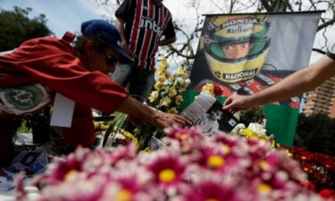 Slika od Prije 30 godina poginuo je Ayrton Senna; navijači u Imoli odali počast legendarnom Brazilcu