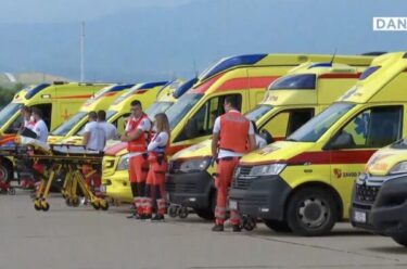 Slika od Ranjenici iz Ukrajine stigli u Hrvatsku na oporavak: Dočekale ih brojne ekipe hitne pomoći