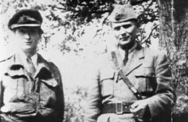 Slika od S Titom je na Sutjesci ranjen i britanski obavještajac Deakin; došao je s posebnim zadatkom oko četnika i partizana…