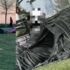 Slika od Seksali se pod dekama u parku usred bijela dana, a oko njih se igrala djeca! Snimka se proširila mrežama
