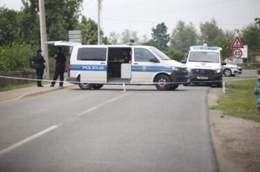 Slika od Šok i ljutnja mještana nakon pogibije djevojčice: ‘Ukinuli su školski autobus, kamioni stalno prolaze’