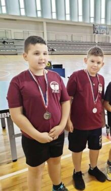 Slika od Stolnoteniski klub Pag opet ima prvaka i viceprvaka Dalmacije, ovog puta u kategoriji najmlađi kadeti