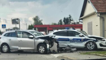 Slika od Sudar automobila i policijskog vozila u Oroslavlju: Oba vozača prevezena u bolnicu