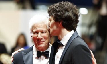 Slika od Tko je zgodni sin Richarda Gerea koji je zaludio Cannes?