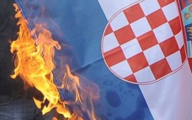 Slika od U zatvor jer je zapalio zastavu Republike Hrvatske