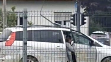 Slika od VIDEO Automobil je sletio ceste u Pregradi: Troje je ozlijeđenih
