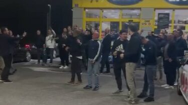 Slika od VIDEO Halilović kupuje ekipi pive, dinamovci zaustavili bus na odmorištu kako bi slavili…
