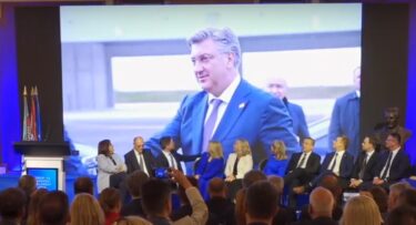 Slika od VIDEO Ovo je HDZ-ov spot za euroizbore. Plenković, Plenković i još malo Plenkovića