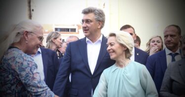 Slika od Von der Leyen u Splitu najavila: Komisija će imati povjerenika za obranu