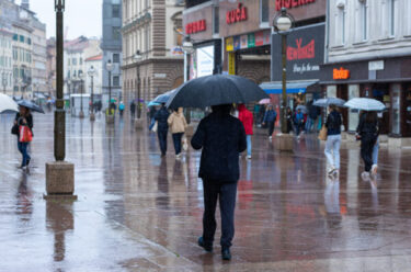 Slika od VRIJEME Bit će tuče, pljuskova… Stiže grmljavinska oluja, dio Hrvatske posebno na udaru