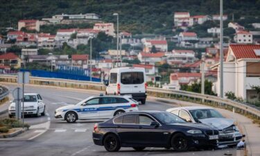 Slika od BMW-om u Fiat Pandu: U nesreći u Kaštelima poginuo poznati vlasnik fast fooda