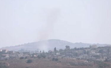 Slika od Hezbolah pokrenuo snažan napad na devet izraelskih vojnih lokacija