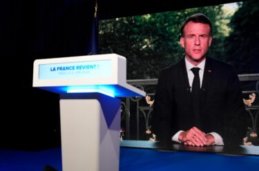 Slika od Macron povukao radikalan potez nakon teškog poraza: ‘Vjetar nade digao se u Francuskoj’