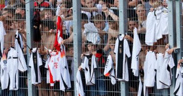 Slika od Na Euru će navijačima koji nose lažni dres prijetiti nevjerojatna kazna
