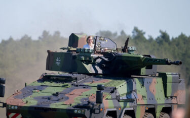 Slika od Njemački vojni gigant se širi. Strateški izabrana baltička država