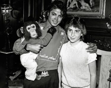 Slika od Sjećate li se čimpanze Michaela Jacksona? Nakon smrti pop pjevača Bubbles je preseljen na posebno mjesto