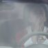Slika od Skriveni gumb pomaže kad se u autu probije neugodni miris, djevojka pokazala svoj ‘trik’