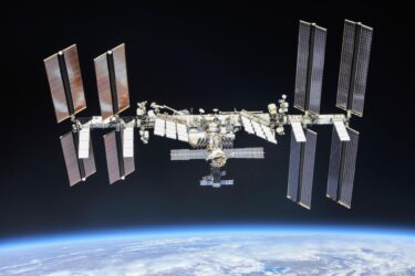 Slika od SpaceX zadužen za uništenje ISS postaje