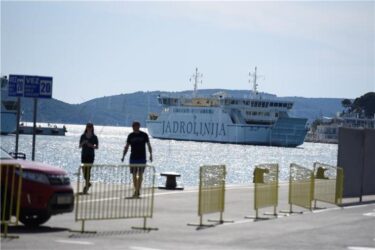 Slika od Split: Kroz zračnu i trajektnu luku ovog vikenda proći će 106.000 putnika