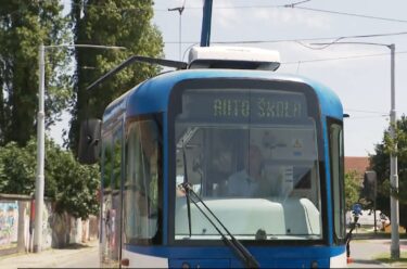 Slika od U Osijeku ličioci i komercijalisti postaju vozači tramvaja: Plaća oko 1000 eura, evo što sve trebaju znati