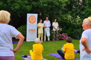 Slika od U Rijeci obilježen Međunarodni dan joge