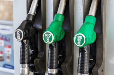 Slika od Vlada objavila nove cijene goriva: Od ponoći benzin blago pojeftinjuje
