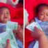 Slika od Žena otkrila kako zaustaviti plač bebe, njezina metoda nasmijala stotine tisuća ljudi