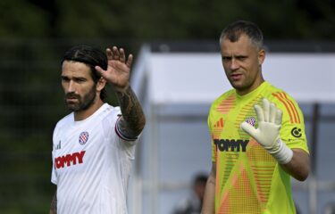 Slika od ANKETA Što mislite o novim dresovima Hajduka?