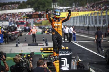 Slika od Australac do prve pobjede u karijeri: McLaren naredio Norrisu da mu prepusti prvo mjesto