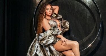 Slika od Beyonce dobila voštanu figuru u pariškom muzeju, fanovi se sprdaju: Tko je ova žena?