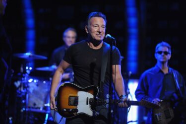 Slika od Bruce Springsteen postao dio kluba glazbenika milijardera
