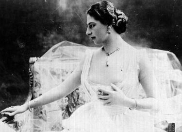 Slika od Čak i da se nije bavila špijunažom, Mata Hari ostala bi zapamćena kao zvijezda. Velika priča o ikoni…