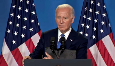 Slika od CNN: Biden podivljao na demokratskog kolegu. “Prestani s*ati”