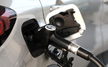 Slika od Dobre vijesti za vozače: Od danas jeftinije gorivo, provjerite nove cijene