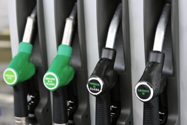 Slika od Dobre vijesti za vozače: od utorka pojeftinjuje gorivo, evo i novih cijena