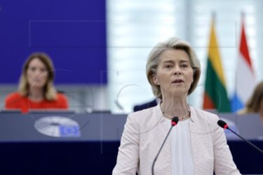 Slika od Eurozastupnici podržali novi mandat Von der Leyen