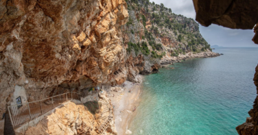 Slika od Forbes: Pasjača je najljepša skrivena plaža u Europi