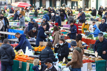 Slika od Hrvati ovo povrće obožavaju, a stručnjaci upozoravaju: ‘Prepuno je pesticida’
