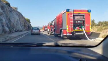 Slika od Kod Trogira izbio novi požar: Preko 40 vatrogasaca izašlo na teren