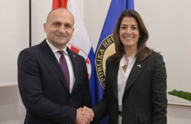 Slika od Ministar Anušić na sastanku s veleposlanicom SAD-a Nathalie Rayes