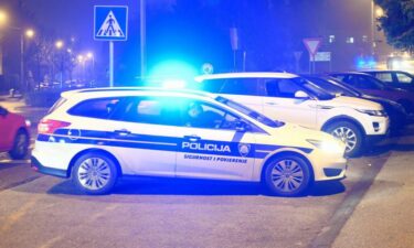 Slika od Mladić ugledao policajce, pa ih počeo vrijeđati i bježati… Ubrzo je uhićen, a kod njega je pronađen kokain i džepni nož